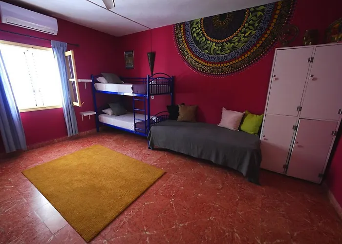 Hostal Giramundo